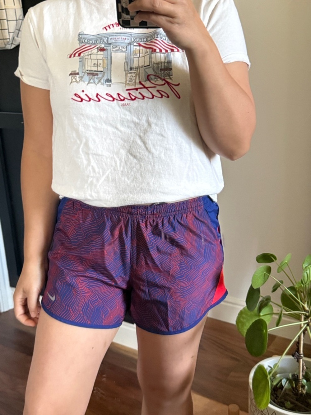 Nike‎ Patterned Workout shorts.  Size S